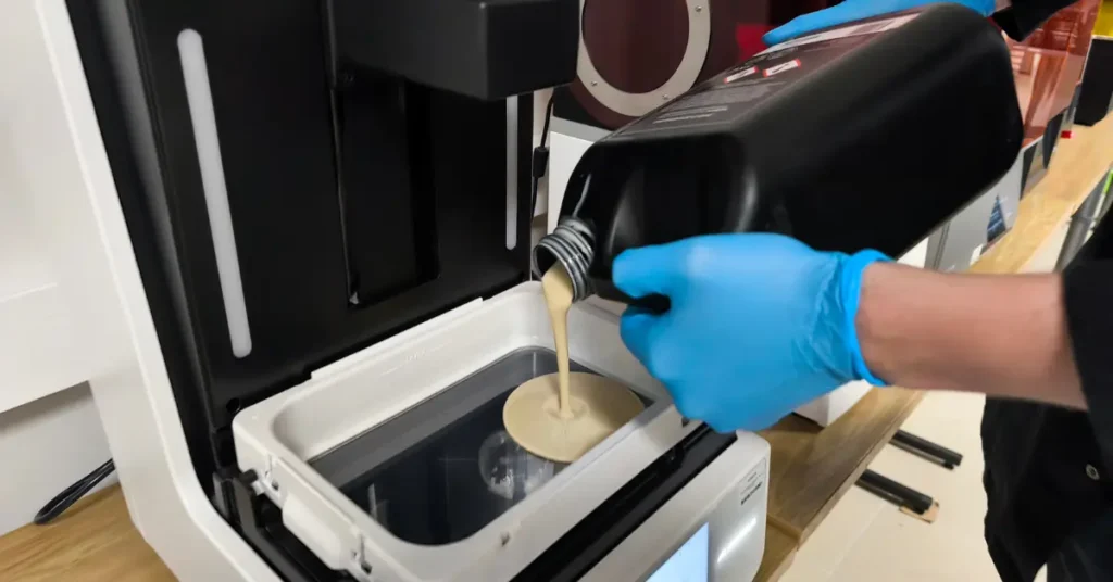 Agitate the bottle well before each session. If resin has been sitting in the tray from a previous run, stir it before starting.